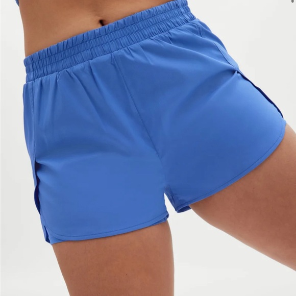 NWT GIRLFRIEND COLLECTIVE PRISM TRAIL SHORT small current season $58 - Picture 3 of 5